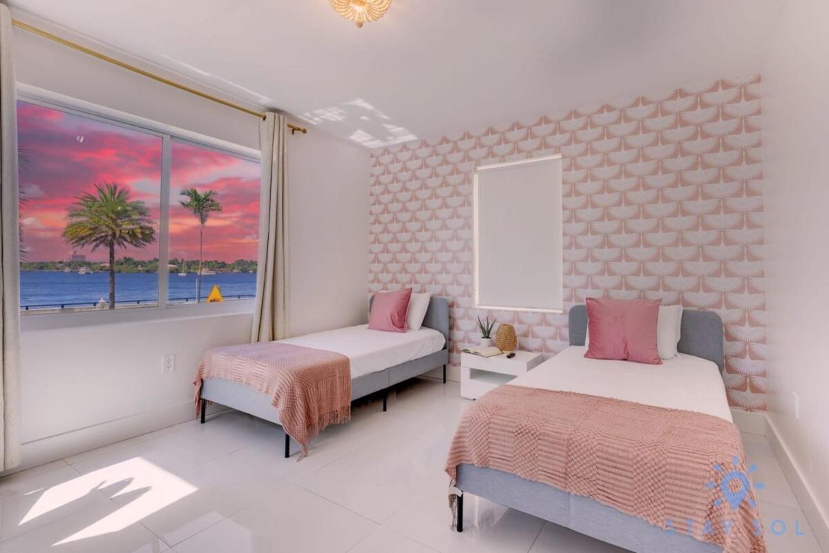 Free Parking, Bay View, Pool, Step To Beach Χόλιγουντ Εξωτερικό φωτογραφία