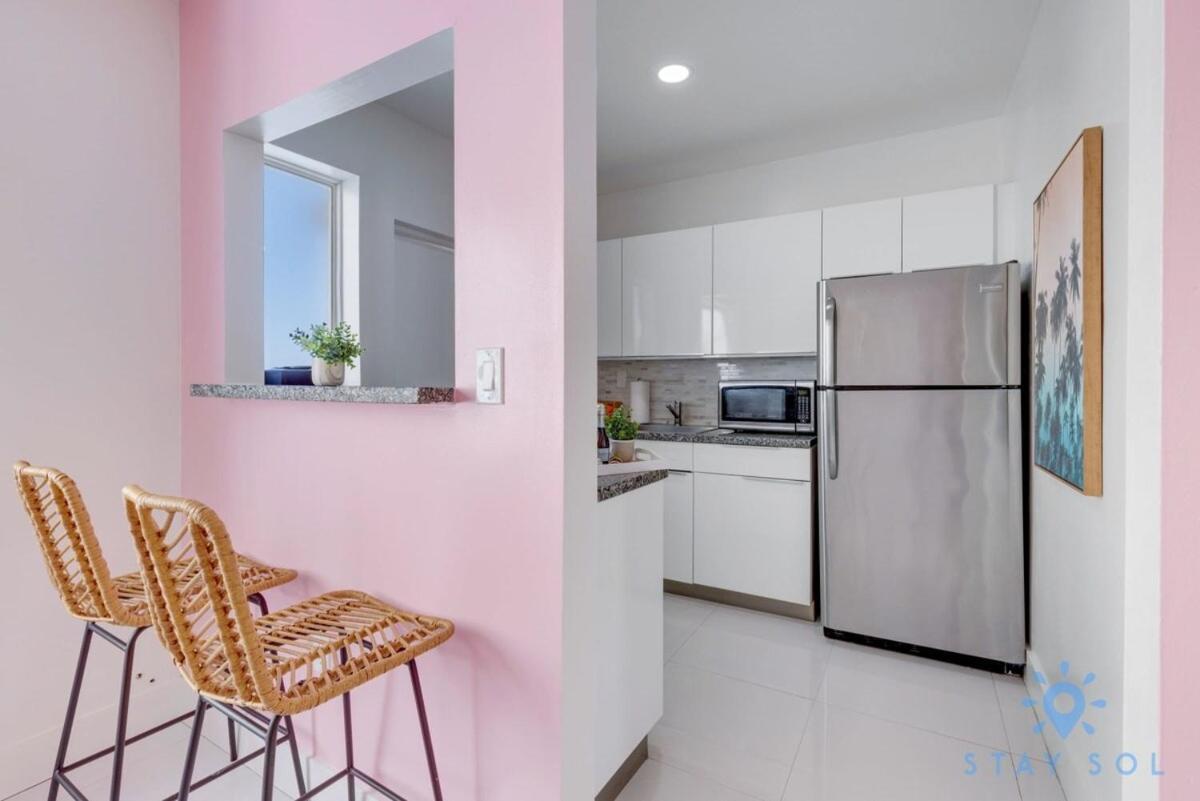Free Parking, Bay View, Pool, Step To Beach Χόλιγουντ Εξωτερικό φωτογραφία